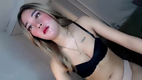 Snapshot of seducing_angela chatting on 10.26.25 seducing_angela online show from 10.26.25