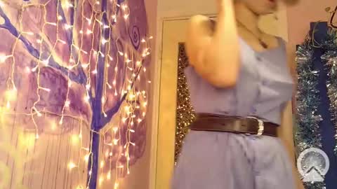 Helen online show from 12.20.24