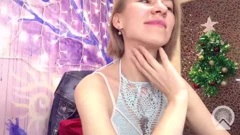 Helen online show from 12.21.24