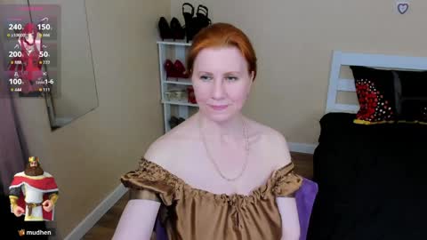 Snapshot of seductive_foxy_ chatting on 04.06.26 seductive_foxy_ online show from 04.06.26