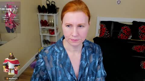 Snapshot of seductive_foxy_ chatting on 04.07.26 seductive_foxy_ online show from 04.07.26