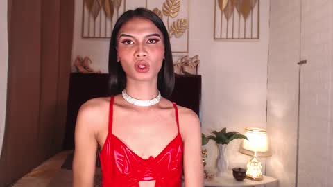Maxien online show from 01.28.25