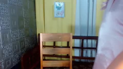 Snapshot of seductive_monicaxxx chatting on 10.30.25 NIK online show from 10.30.25