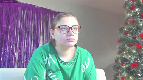 seductive_she_wolf online show from 12.29.24