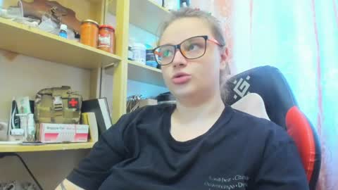 seductive_she_wolf online show from 06.03.26