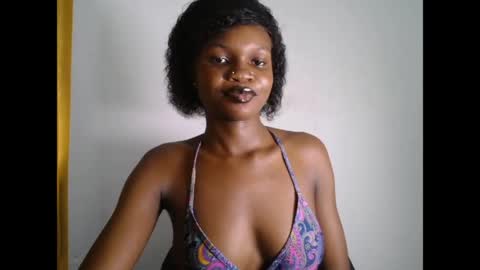 Snapshot of seductive_sugar247 chatting on 05.03.26 seductive_sugar247 online show from 05.03.26