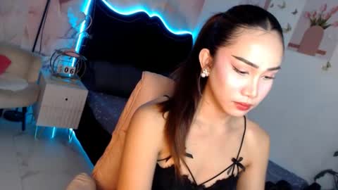 Vanessa online show from 11.05.25