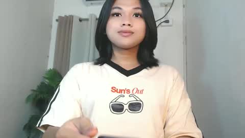 Snapshot of seductivedeluxe69 chatting on 05.24.26 Deluxe online show from 05.24.26