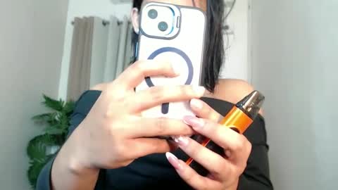 Snapshot of seductivedeluxe69 chatting on 06.03.26 Deluxe online show from 06.03.26
