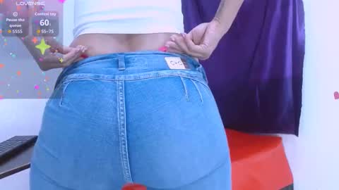 Estefany online show from 02.12.26