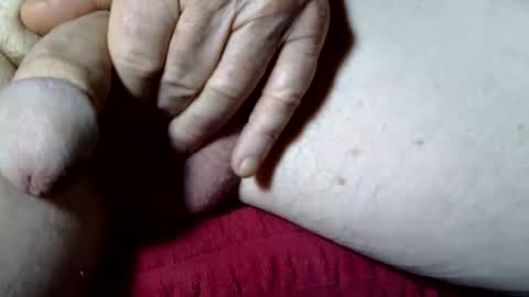 Snapshot of seeus24 chatting on 11.17.25 seeus24 online show from 11.17.25