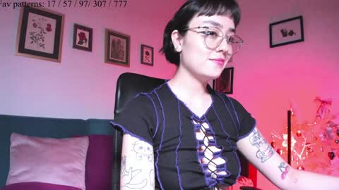 Snapshot of segismunda chatting on 12.13.24 Luciana online show from 12.13.24