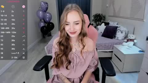 Lucia Lucy online show from 03.07.26