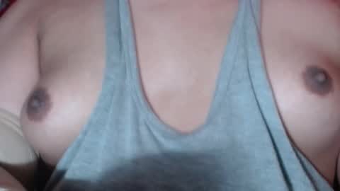 Snapshot of selda_ chatting on 01.29.25 Selda online show from 01.29.25