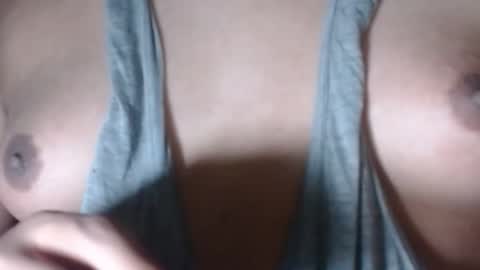 Snapshot of selda_ chatting on 10.14.25 Selda online show from 10.14.25