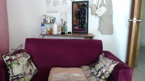 Snapshot of seleena_01 chatting on 01.28.25 seleena_01 online show from 01.28.25