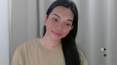 Snapshot of selena_fuckdoll chatting on 01.05.25 Selena online show from 01.05.25