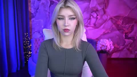 selenairis online show from 09.26.25