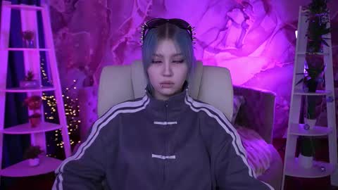 selenairis online show from 03.20.26