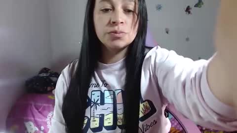 Snapshot of selene_mixx chatting on 04.11.26 selene_mixx online show from 04.11.26