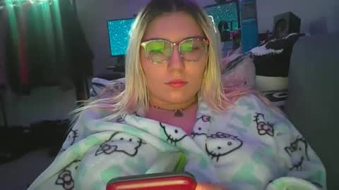 Selene online show from 01.31.25