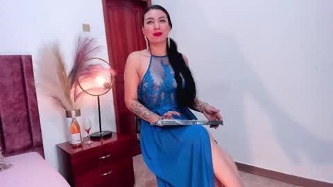 Selene Lujan online show from 02.26.25