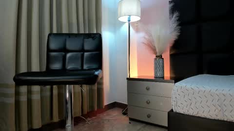 Selene Lujan online show from 01.06.26