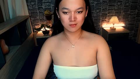 Snapshot of selenesantiago chatting on 01.02.25 joan online show from 01.02.25