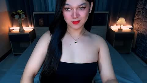 Snapshot of selenesantiago chatting on 02.10.25 joan online show from 02.10.25