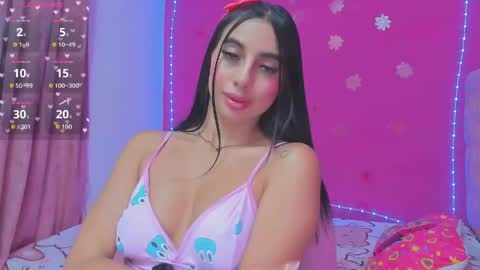 Snapshot of selenevosse_ chatting on 04.25.26 Selenevosse online show from 04.25.26