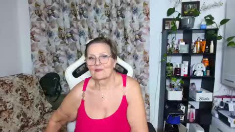 Selenna online show from 12.19.24