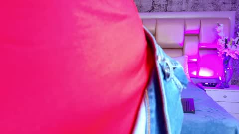 Selenna Cooper online show from 03.26.26