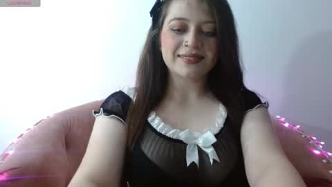 Snapshot of selenne_05_ chatting on 05.18.26 Selenne online show from 05.18.26
