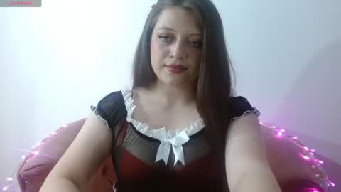 Snapshot of selenne_05_ chatting on 05.22.26 Selenne online show from 05.22.26