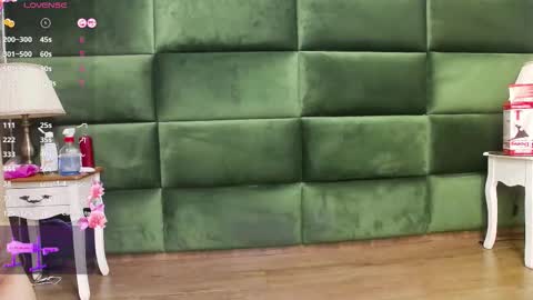 Selen online show from 11.11.25