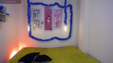 Mayte online show from 12.11.24