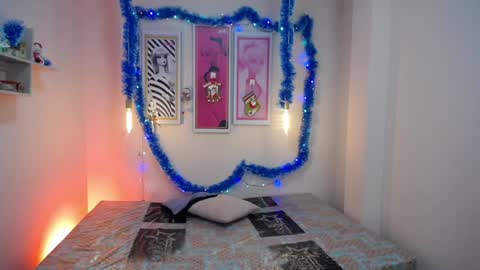 Mayte online show from 12.24.24