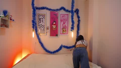 Mayte online show from 12.26.24