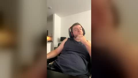 selfmademax579471 online show from 07.12.26