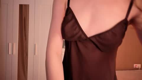 Snapshot of selina__moon chatting on 05.23.26 Selina online show from 05.23.26