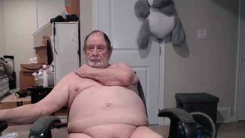 selkie2s online show from 10.18.25