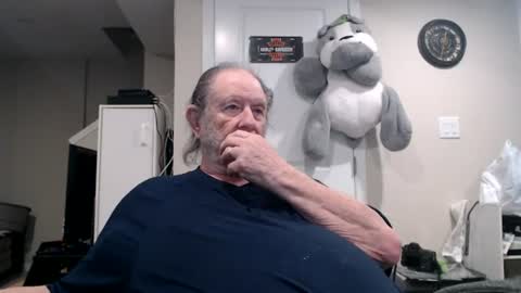Snapshot of selkie2s chatting on 06.27.26 selkie2s online show from 06.27.26