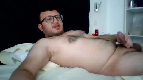 Snapshot of sementalpajero chatting on 01.04.25 sementalpajero online show from 01.04.25