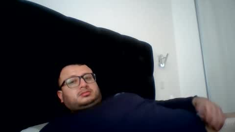 Snapshot of sementalpajero chatting on 10.05.25 sementalpajero online show from 10.05.25