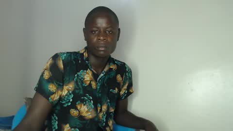 Snapshot of sensation_2 chatting on 02.08.26 Charles online show from 02.08.26