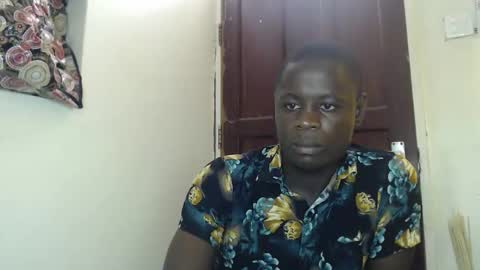 Snapshot of sensation_2 chatting on 02.26.26 Charles online show from 02.26.26