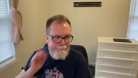 Snapshot of sensatyr chatting on 12.02.24 Daddy Dave online show from 12.02.24