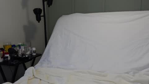 Snapshot of sensatyr chatting on 01.19.25 Daddy Dave online show from 01.19.25