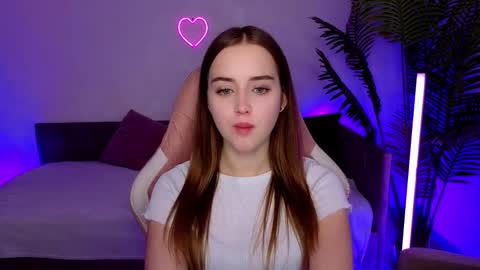 Snapshot of sensual_amy_ chatting on 02.15.26 Emily online show from 02.15.26