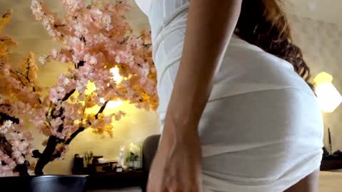 Gia online show from 01.15.25